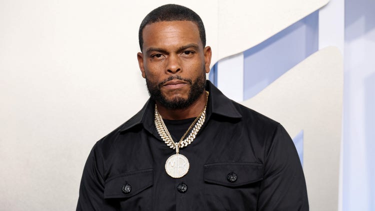 Director Benny Bloom