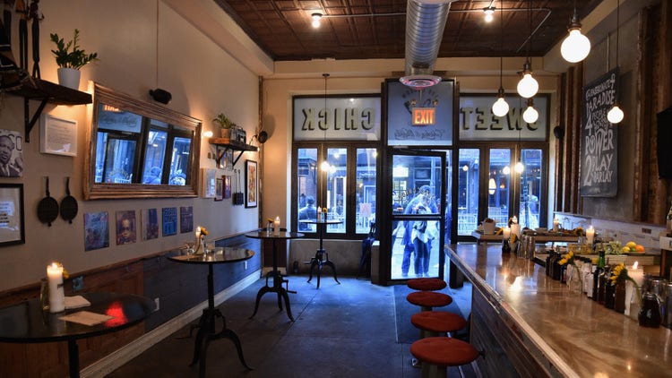 Powamekka Cafe