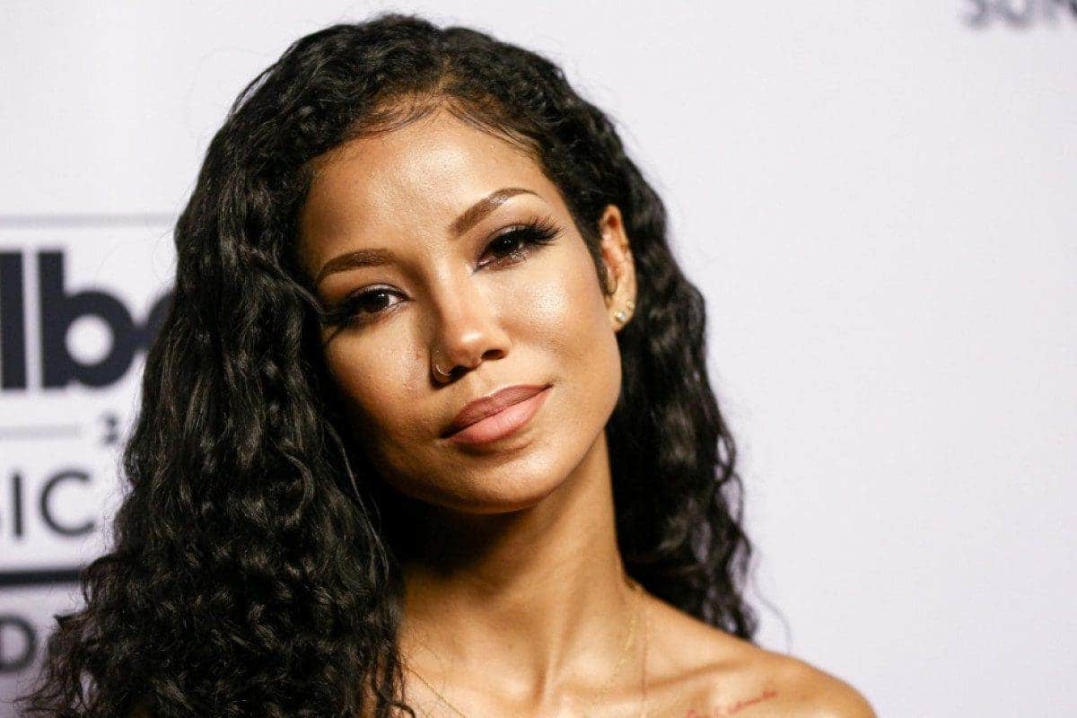 Jhene Aiko talks new album, her struggles growing up biracial and more, image size:1200x800