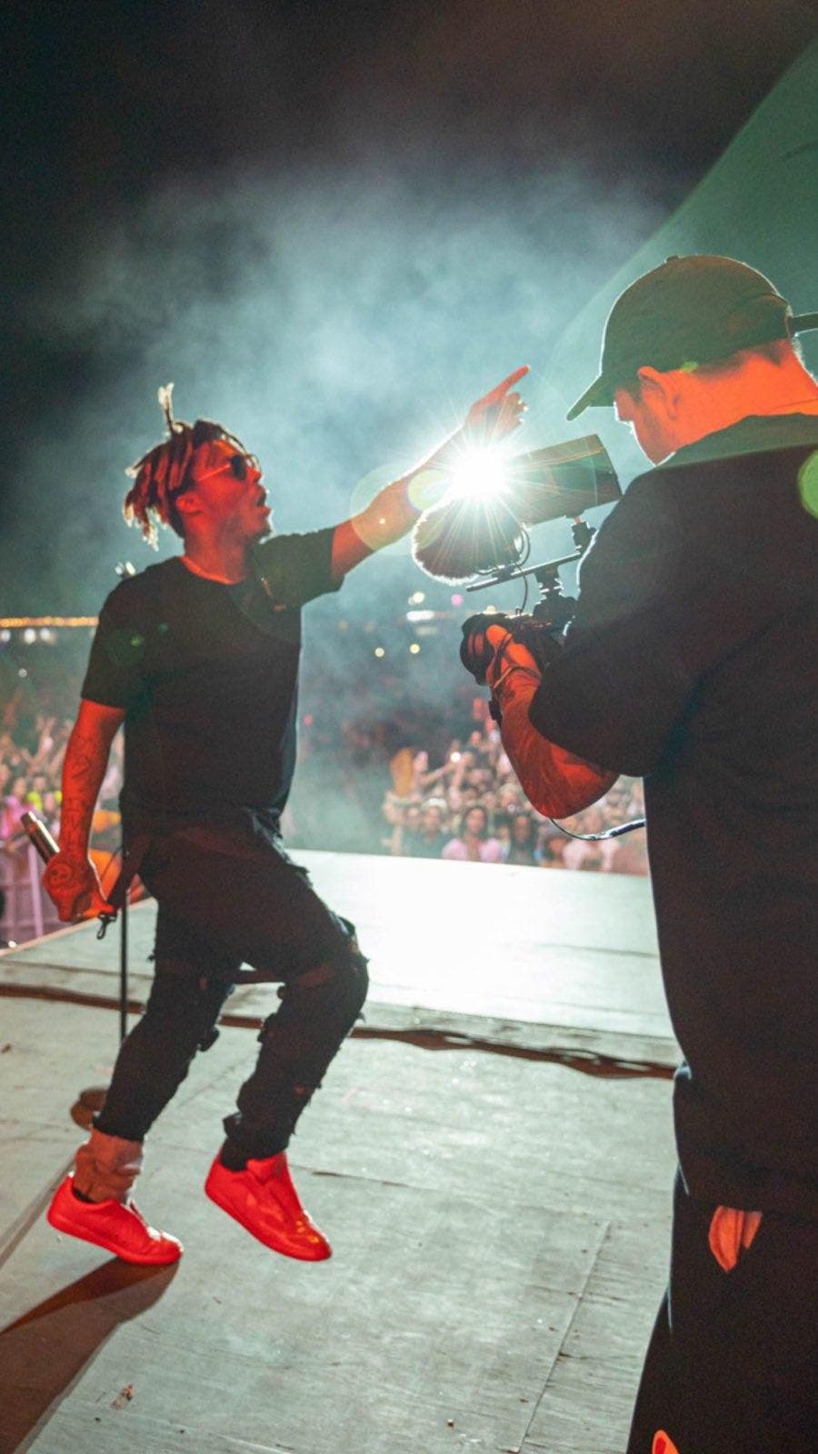 Tour Tales | Chris Long talks photographing Juice WRLD's last tour