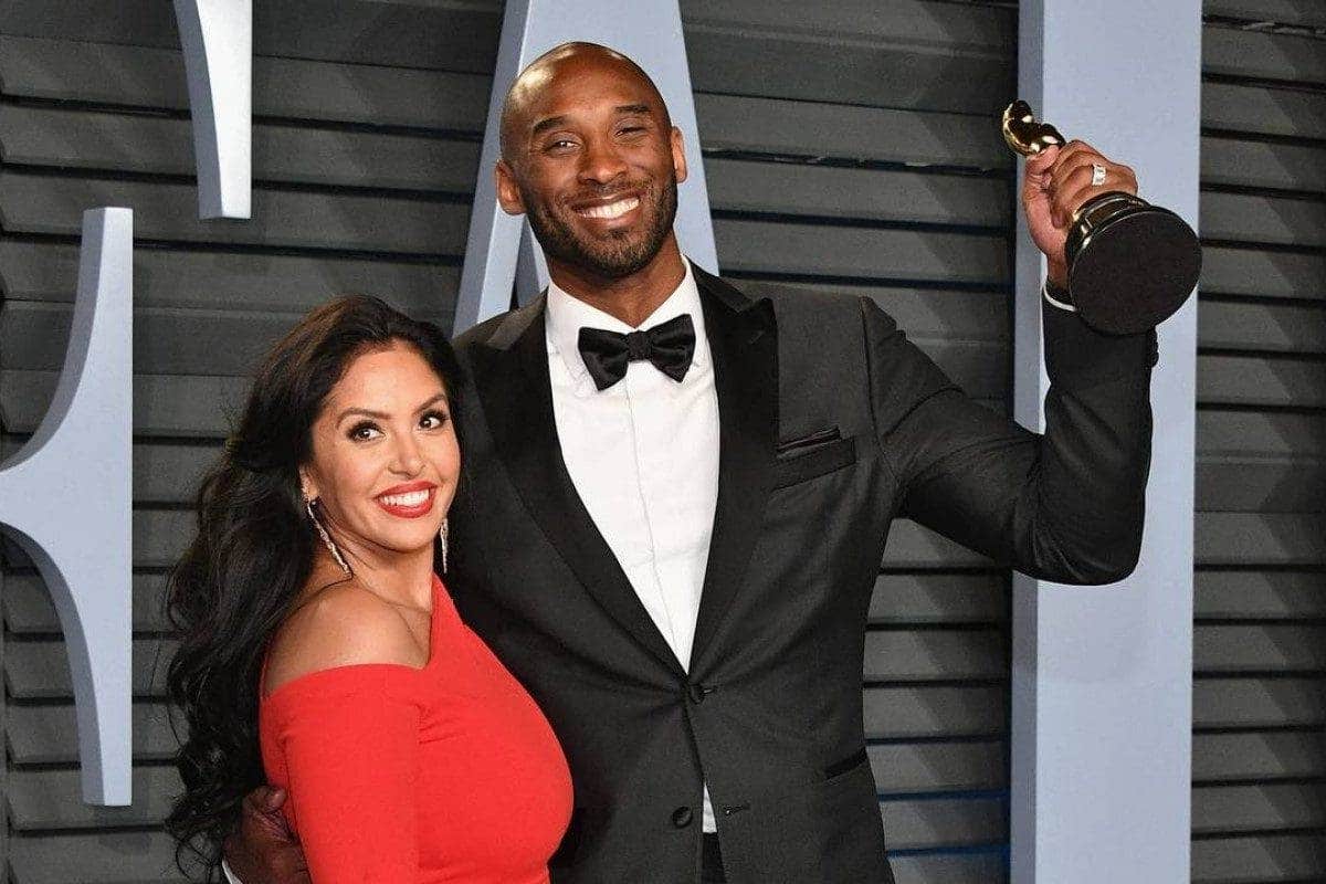 Vanessa Bryant shares touching tribute for late husband Kobe Bryant’s(02)
