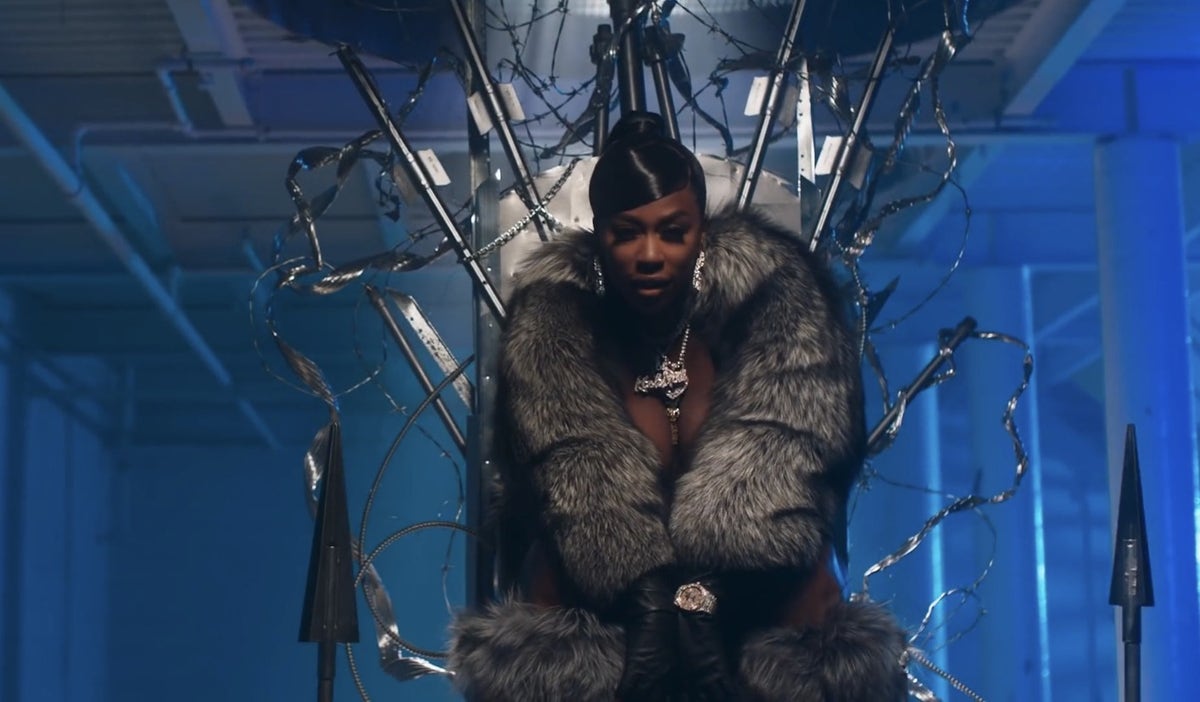 Kash Doll, DJ Infamous, Mulatto, and Benny The Butcher team up for Bad Azz video Kash Doll, DJ Infamous, Mulatto, and Benny The Butcher team up for Bad Azz video