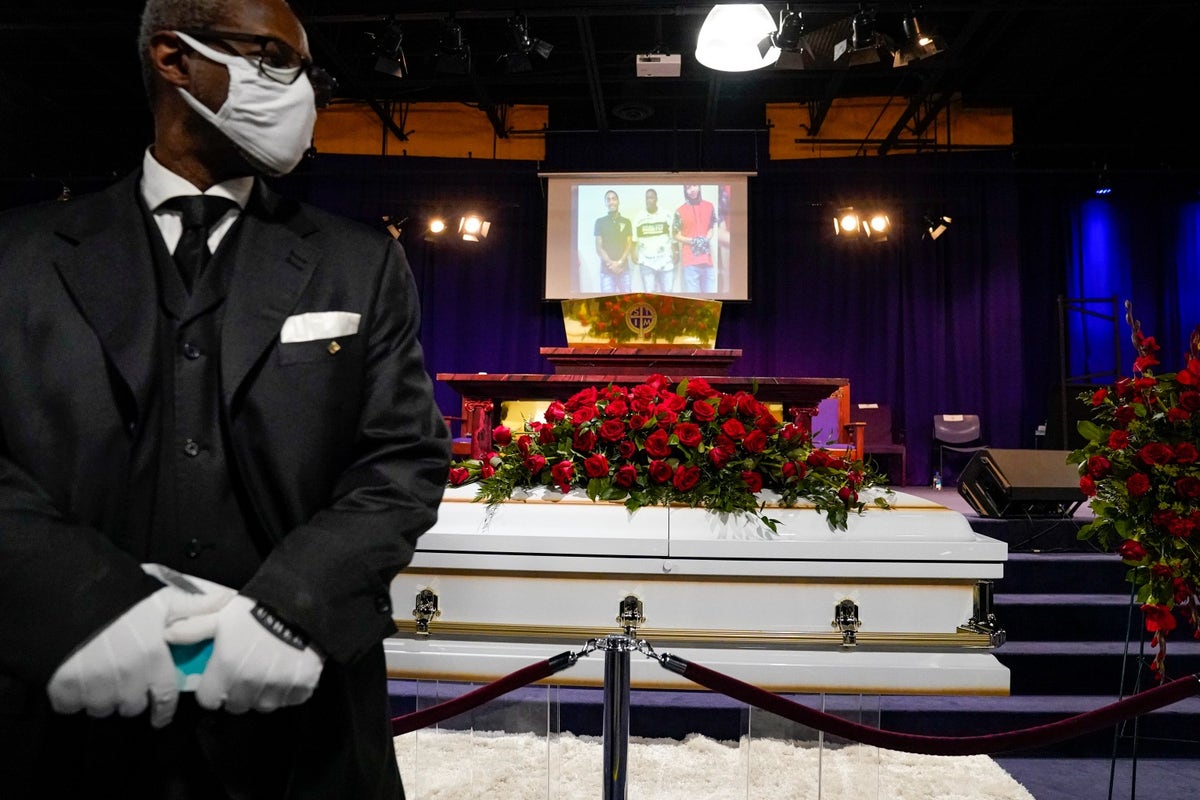 Hundreds gather in Minneapolis to honor Daunte Wright at funeral