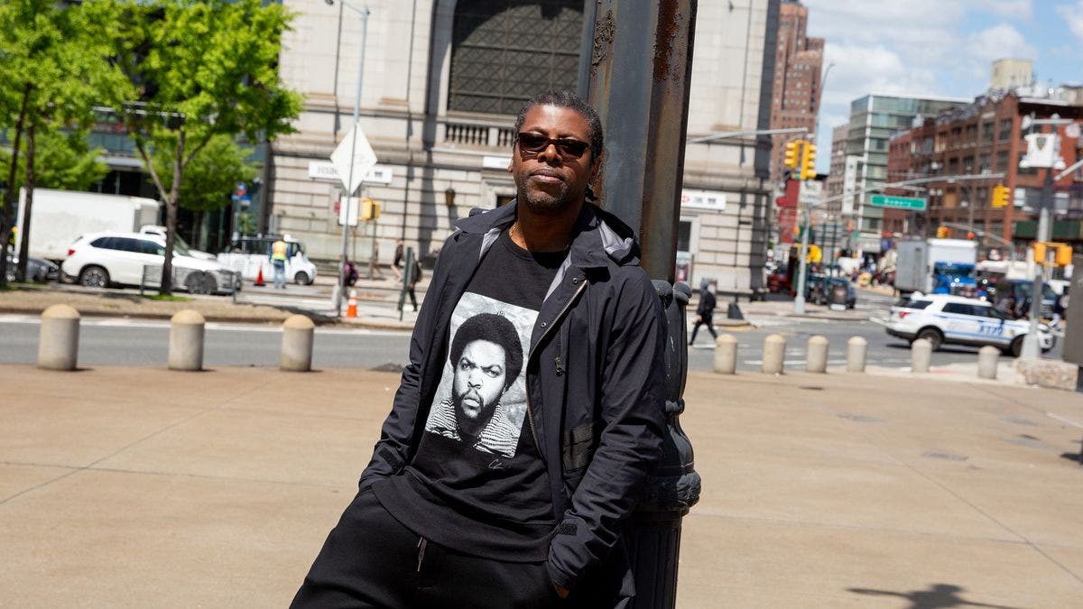 Legendary hip hop photographer Chi Modu passes away