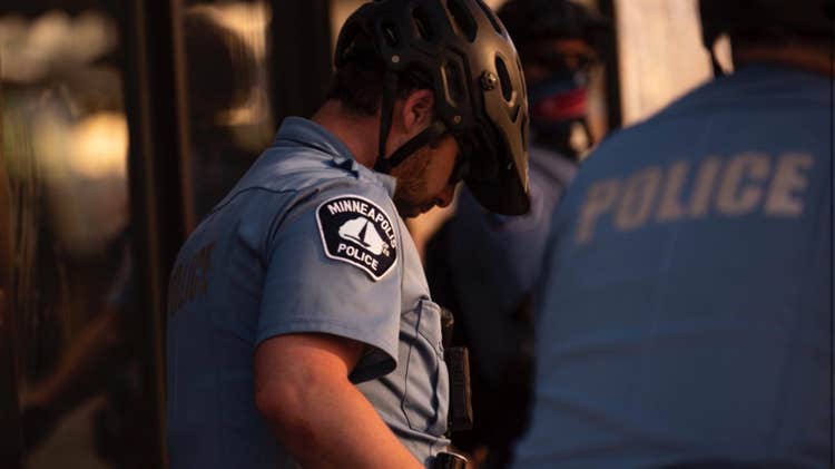 Minneapolis plans to end police stops for certain minor traffic violations