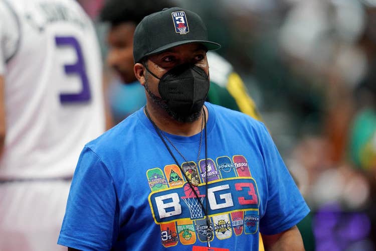 Ice Cube donates 2,000 face masks to students at Oklahoma’s Bacone College