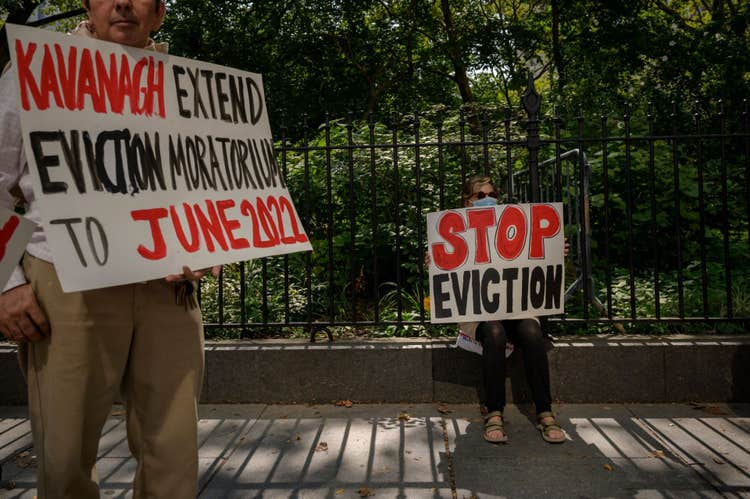 Supreme Court votes to end eviction moratorium