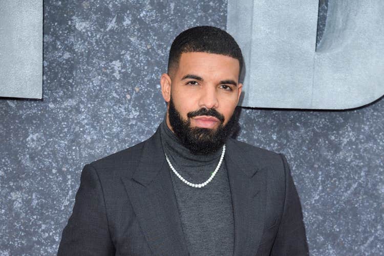 Drake to curate music for “Monday Night Football”