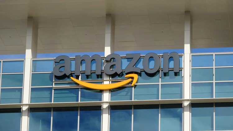 Black Amazon employee fired after white resident calls him N-word