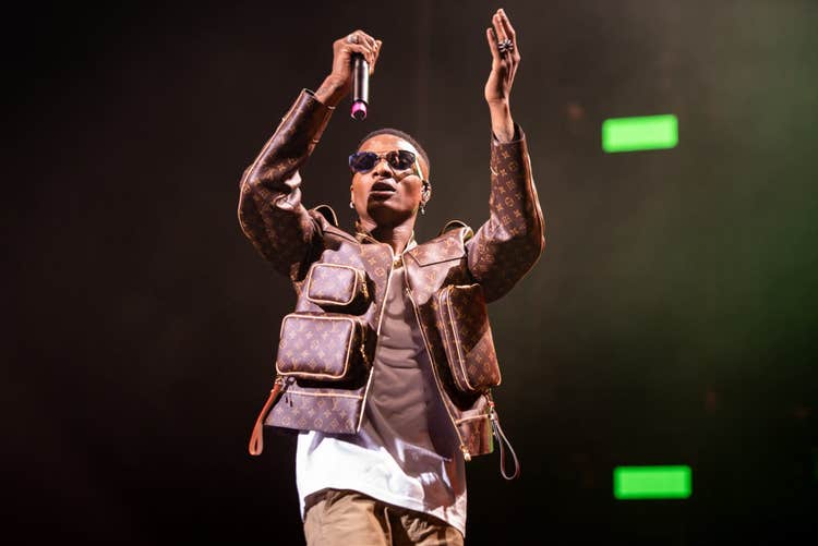 Wizkid fans make #PrayerforWizkid trend as his “Made in Lagos” tour begins