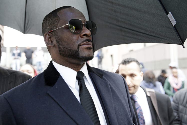 R. Kelly’s longtime assistant claims she’s never saw underage women in his home
