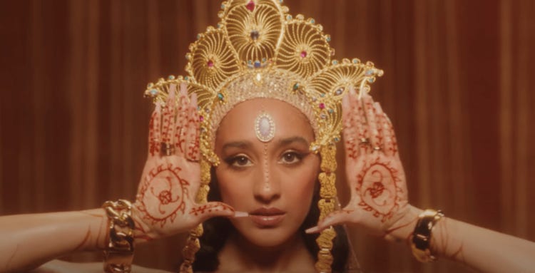 raveena