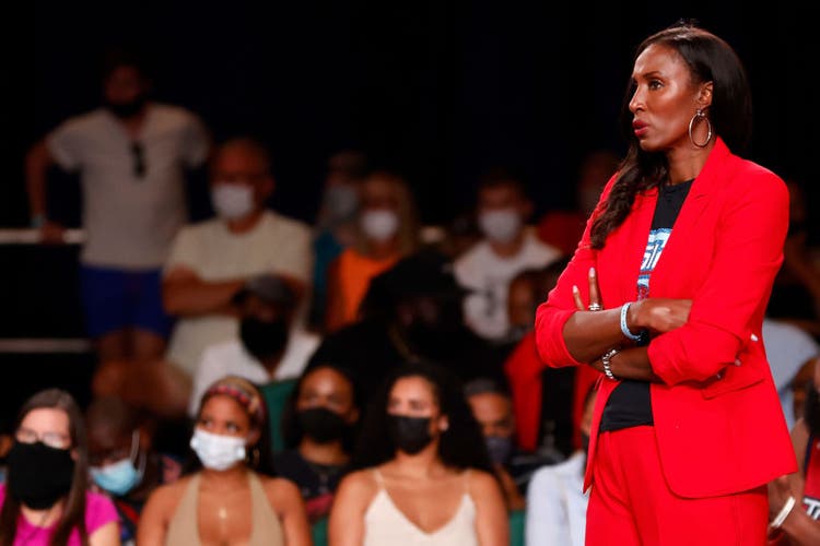 Lisa Leslie