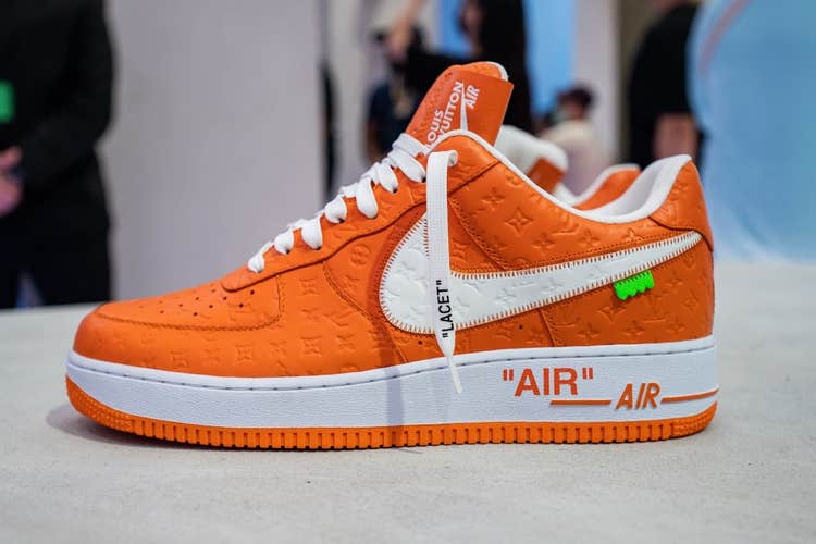 sneakers