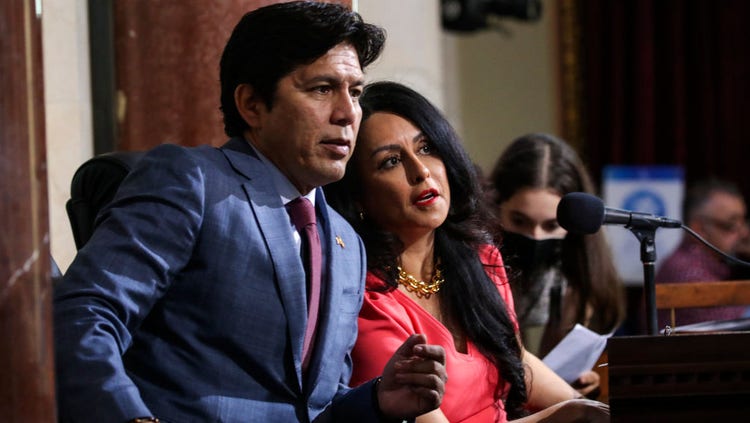 Kevin de León and Nury Martinez