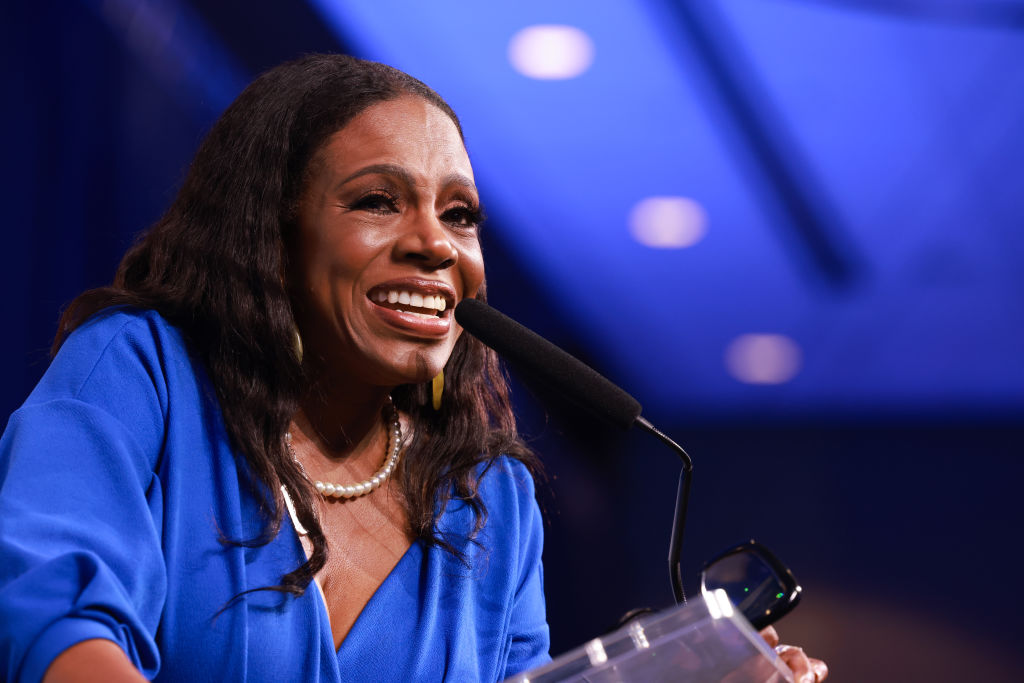 Sheryl Lee Ralph receives Order of Jamaica award