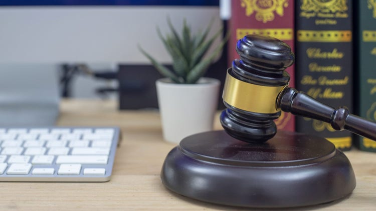 gavel