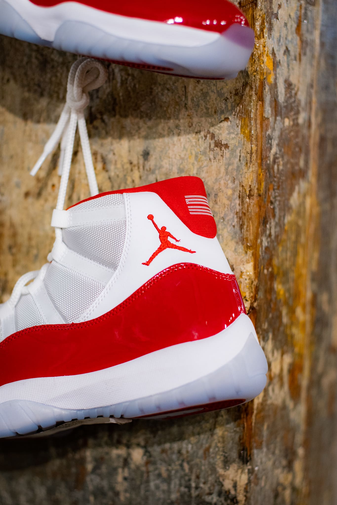 Air Jordan 11 Varsity Red “Cherry”