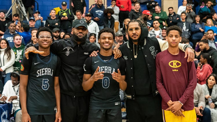 Bryce James, LeBron James, Bronny James, Carmelo Anthony and Kiyan Anthony