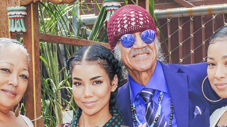 LOS ANGELES, CA - MAY 20: (L-R) Christina Yamamoto, Jhene Aiko, Karamo Chilombo, and Miyoko Chilombo attend NAMI West LA Moroccan Gala Honoring Jhene Aiko at on May 20, 2018 in Los Angeles, United States.