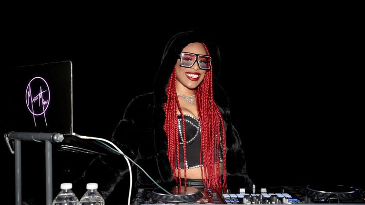 DJ Miss Milan