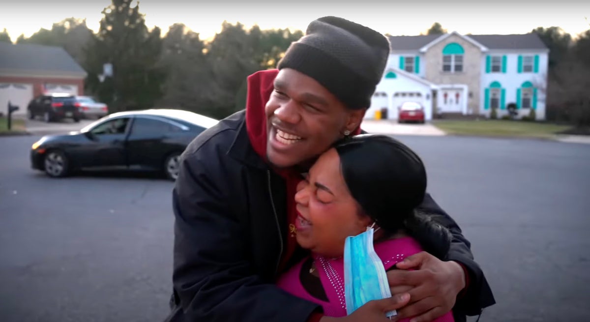 r.m.r♡mama◡̈⃝ I love meeting girls that ride! She even entered the hot dog