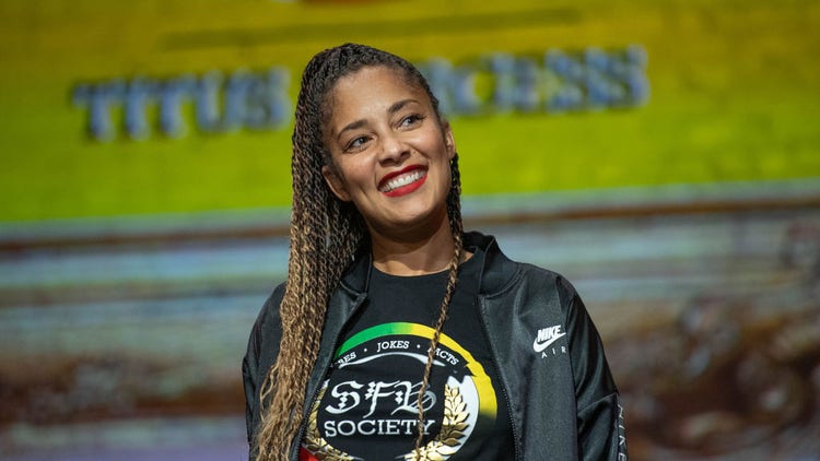 Amanda Seales