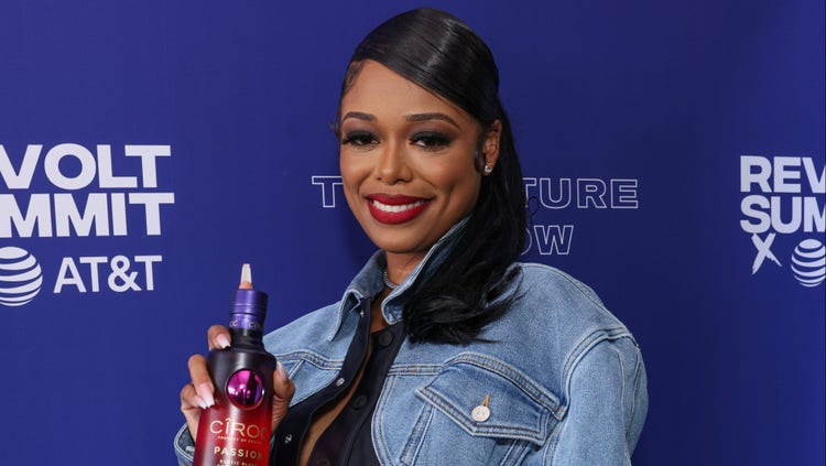 Lady London holds CÎROC Ultra-Premium Vodka’s new Espresso Martini 2022 REVOLT Summit