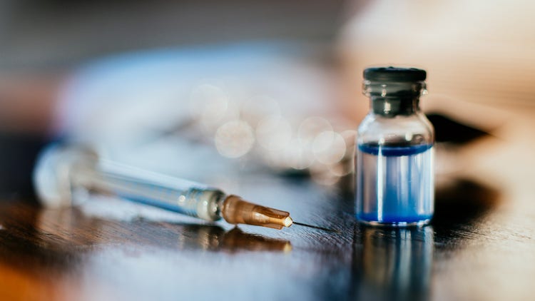 Syringe and medicine vial