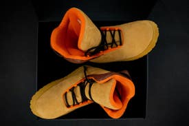 Nike x Martine Rose Shox Mule MR4 “Safety Orange”