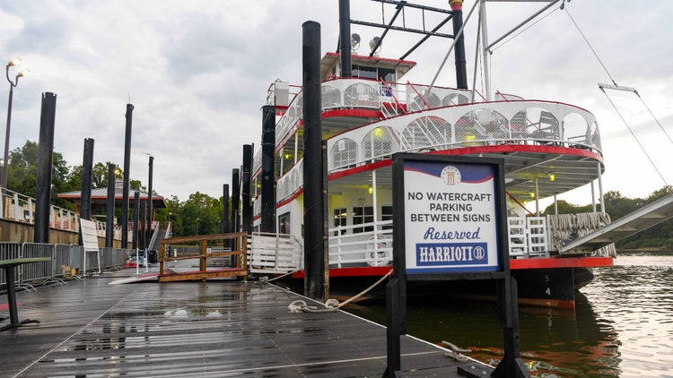 Harriott II riverboat