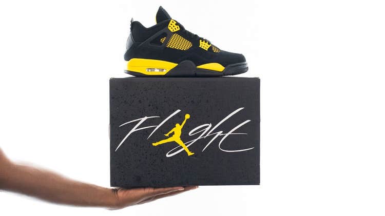 Air Jordan IV Retro Thunder packaging
