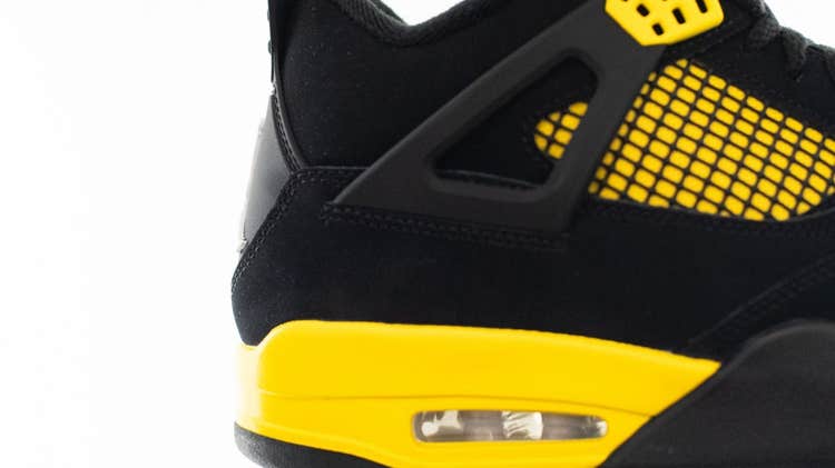 Air Jordan IV Retro