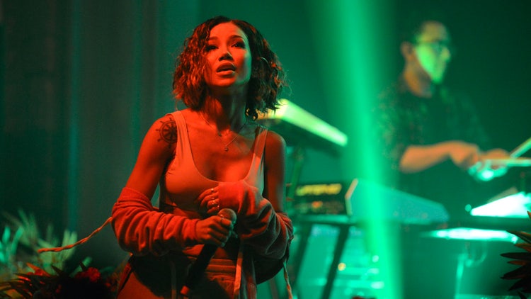 Jhené Aiko