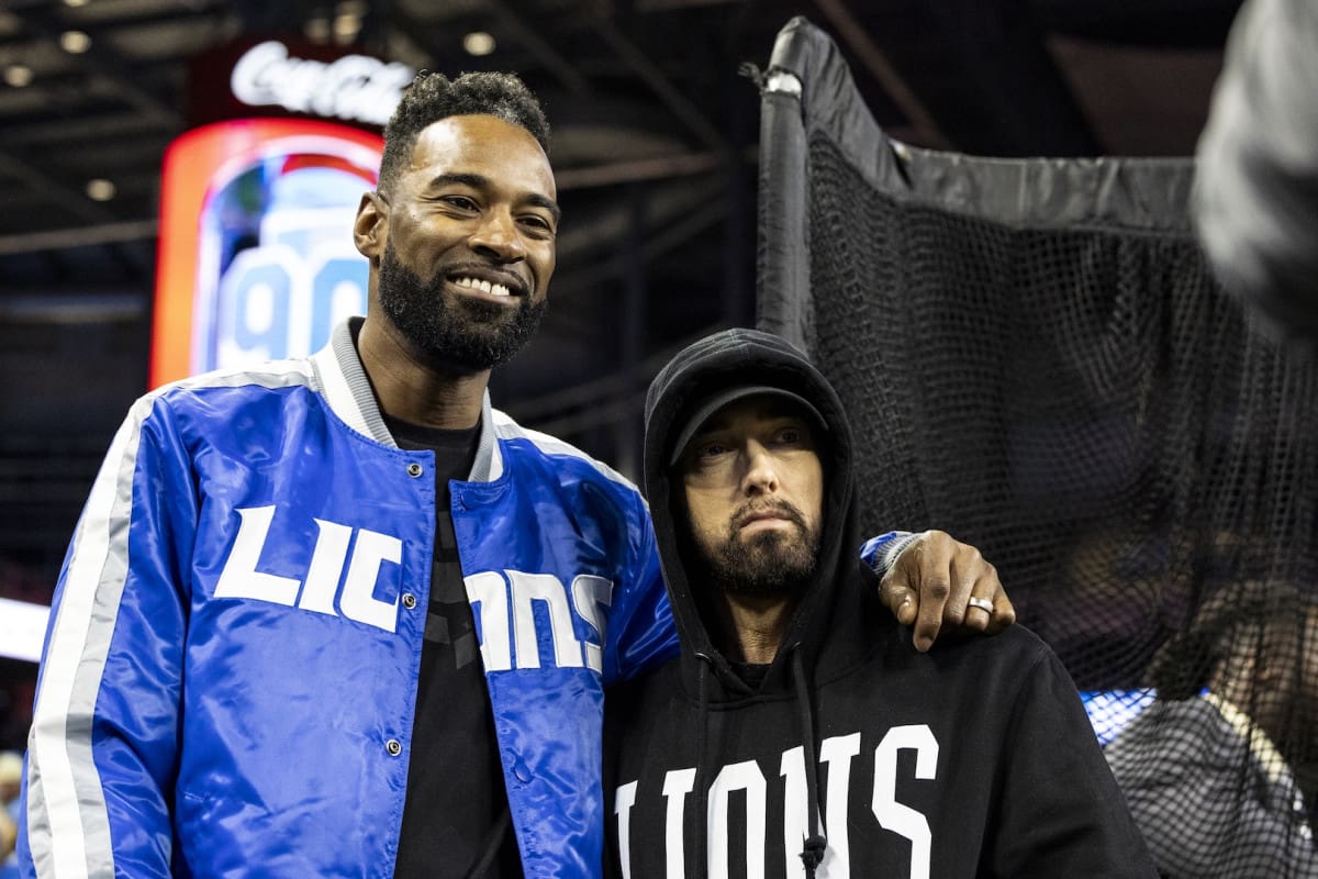 Eminem turns up during Detroit Lions' historic playoff win, image size:1200x800
