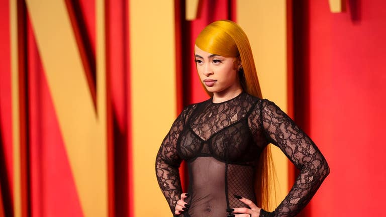 Ice Spice Apologizes To Critic Of Her 2024 Oscars Afterparty Look Ice Spice Apologizes To Critic Of Her 2024 Oscars Afterparty Look