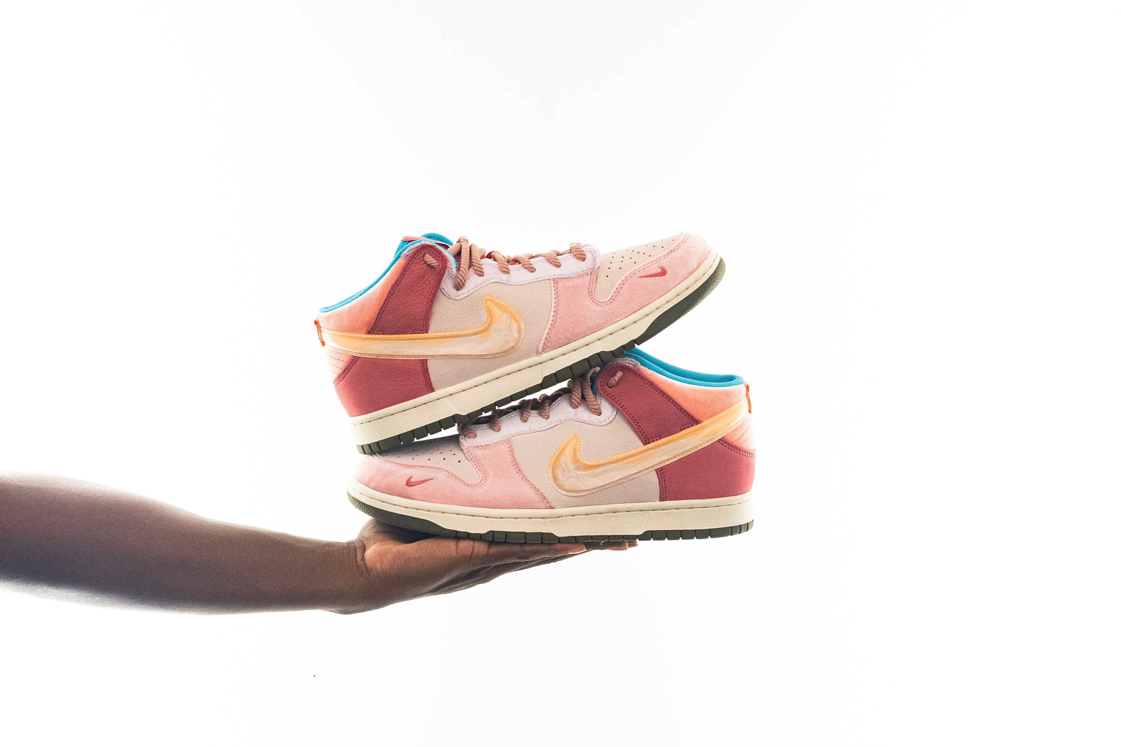 Nike x Social Status Dunk Mid 