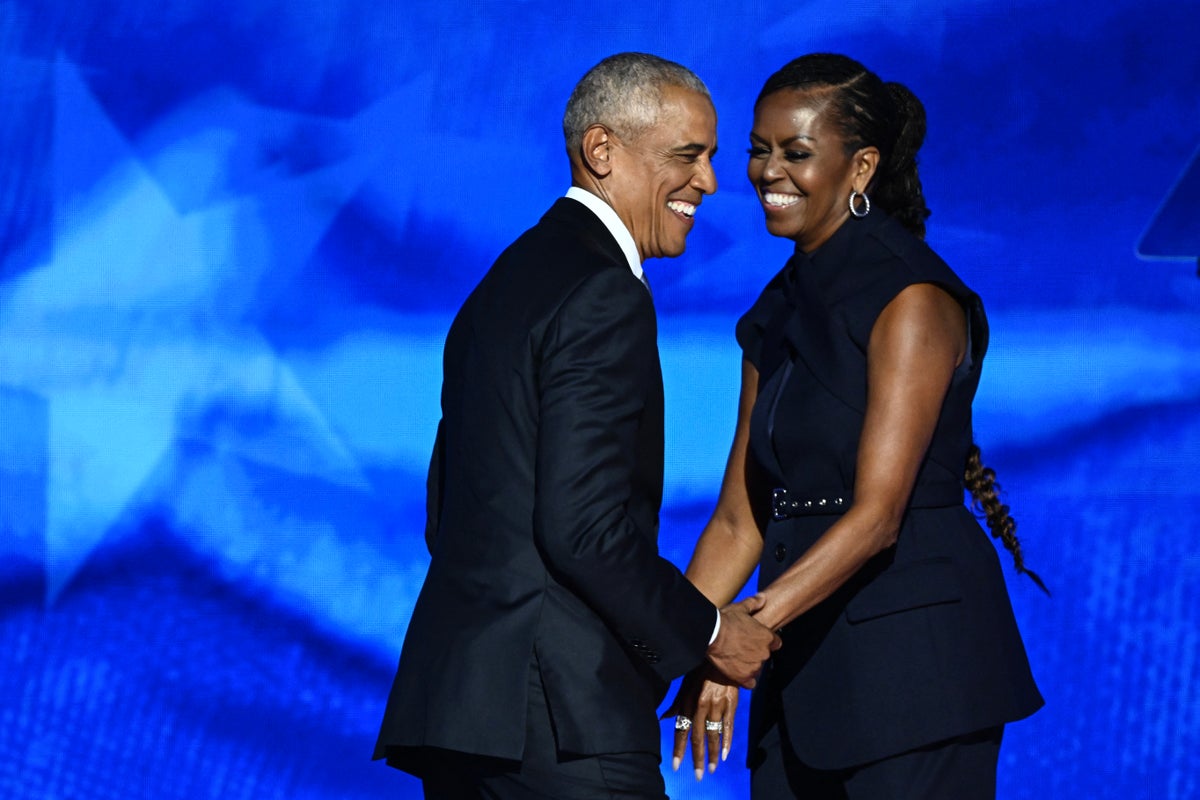 Barack and Michelle Obama shut down divorce rumors