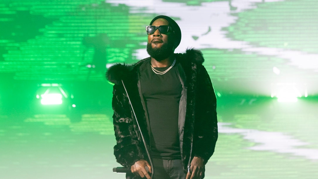 Jeezy reminds fans of his catalog with "Tiny Desk Concert"