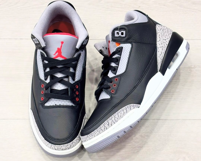 靴 Nike Air Jordan 3 Retro \"Black Cement\" Amazon.com | Jordan 3 Retro Black Cement (2018) | Basketball