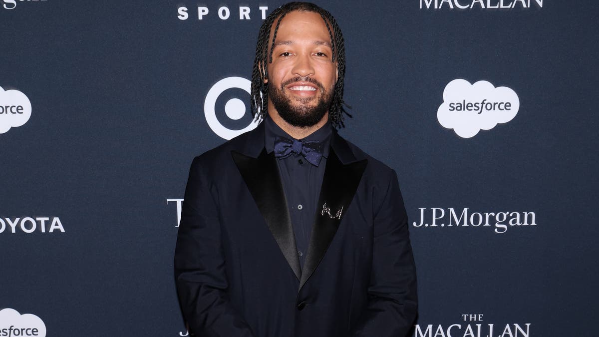 Jalen Brunson to become first active NBA player in nearly 20 years to host “SNL”