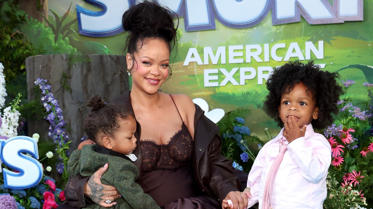 “Trippy how life works!” Rihanna returns to her childhood home with three very special guests — her beautiful babies