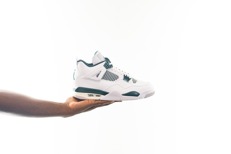 Air Jordan Retro 4 