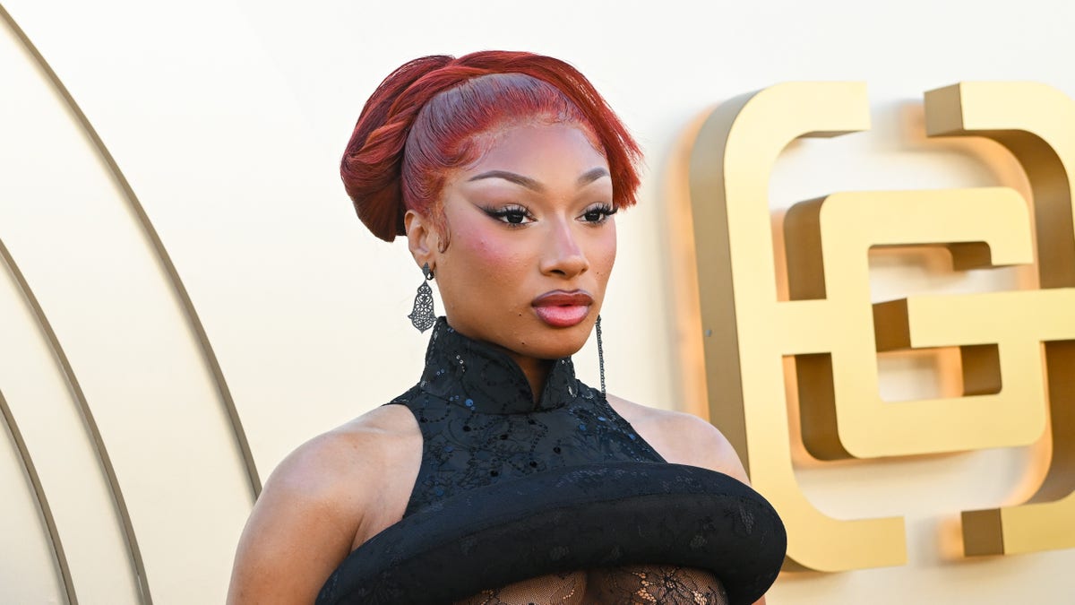 Megan Thee Stallion admits Klay Thompson breakup was “very rough,” says she was always “on edge” during relationship
