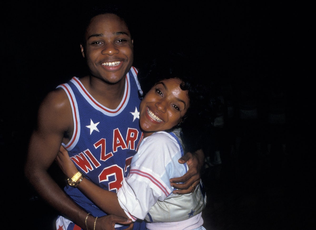 Phylicia Rashad pays tribute to Malcolm-Jamal Warner at Emmys