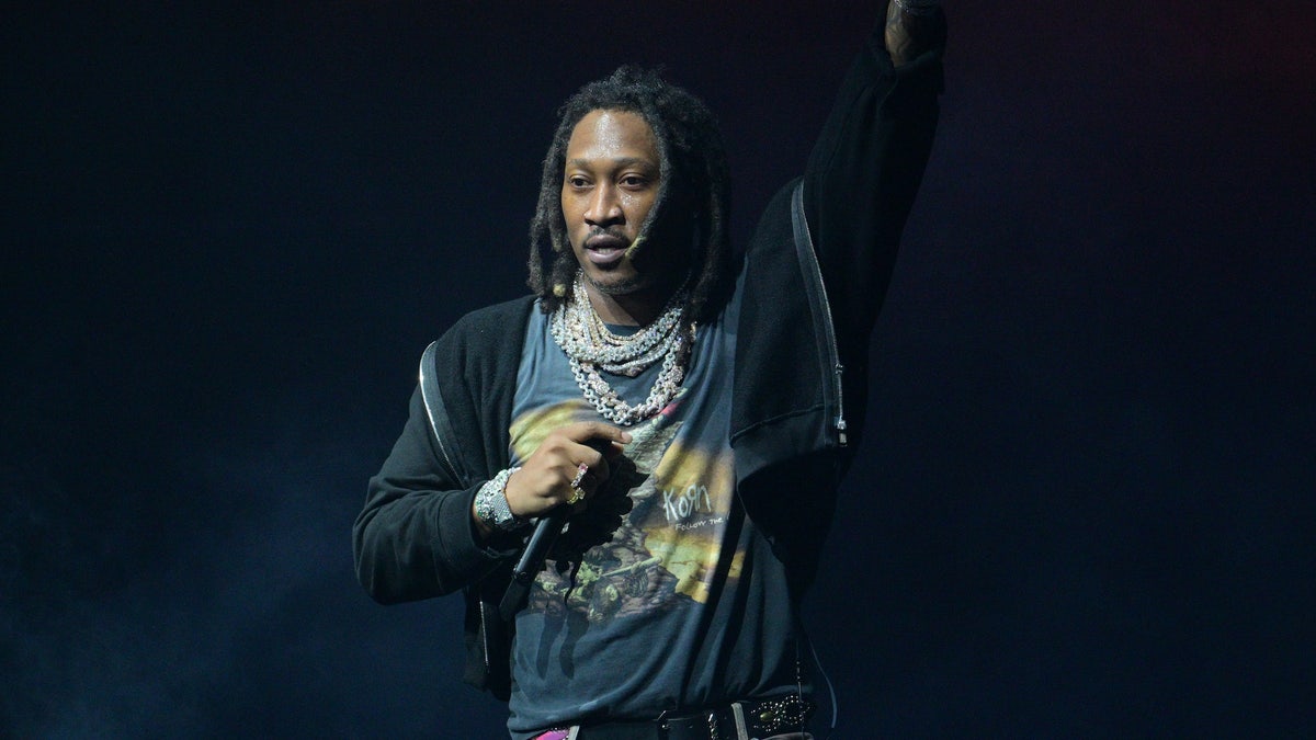 Fans react to Future's 'MIXTAPE PLUTO' mixtape