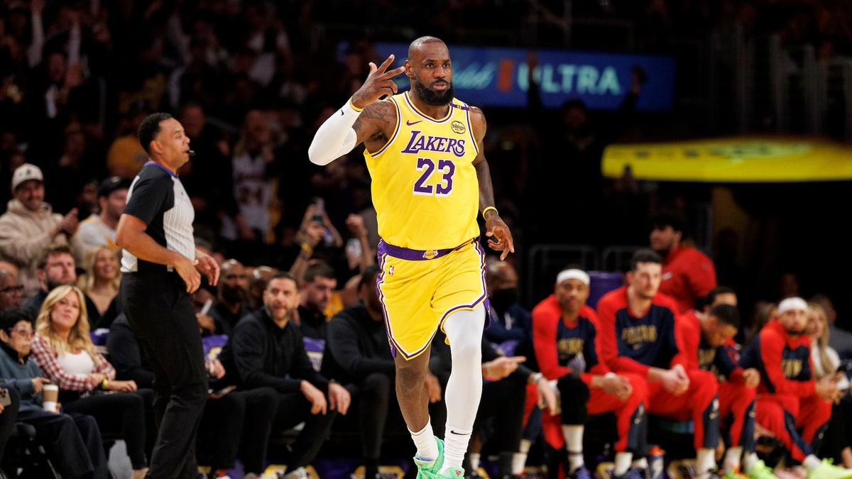 50,000 points, 4 rings – LeBron James’ career is unmatched and still going