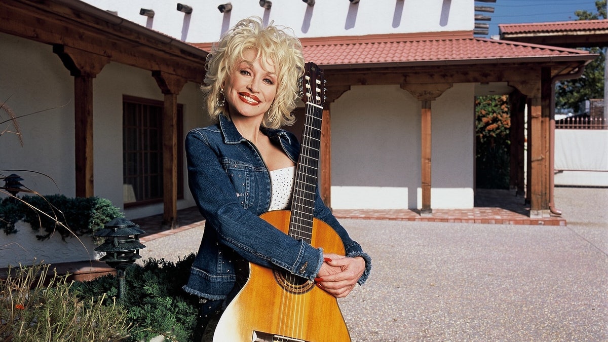 Beyoncé, Eminem, Barack Obama, and more honor Dolly Parton's vast legacy