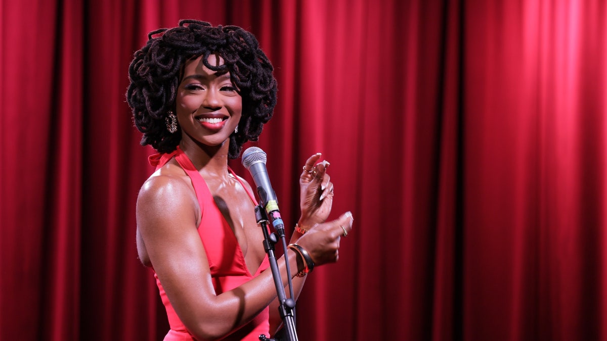 7 of Lynae Vanee's realest bars from 'Sundays in the Overflow'