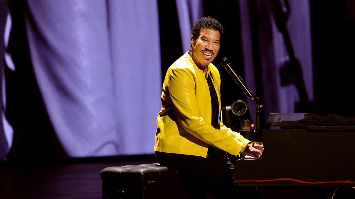 Lionel Richie is “doing great” after hospital stay, but it marks his second health scare on tour in two months